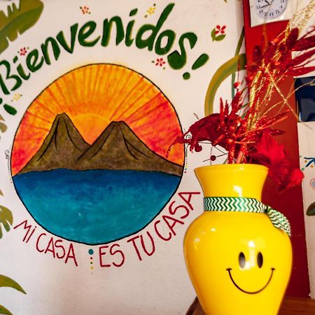 Victorias Hotel Panajachel Eksteriør bilde